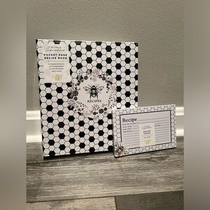 C R Gibson Honeycomb Hive Bee Recipe Binder Bundle with Pack of 40 Recipe Cards